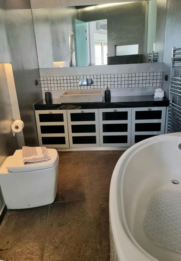 Appartement Luxury Living Athens By Yha Extérieur photo